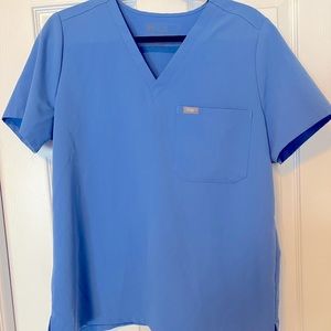 Catarina™ One-Pocket Scrub Top